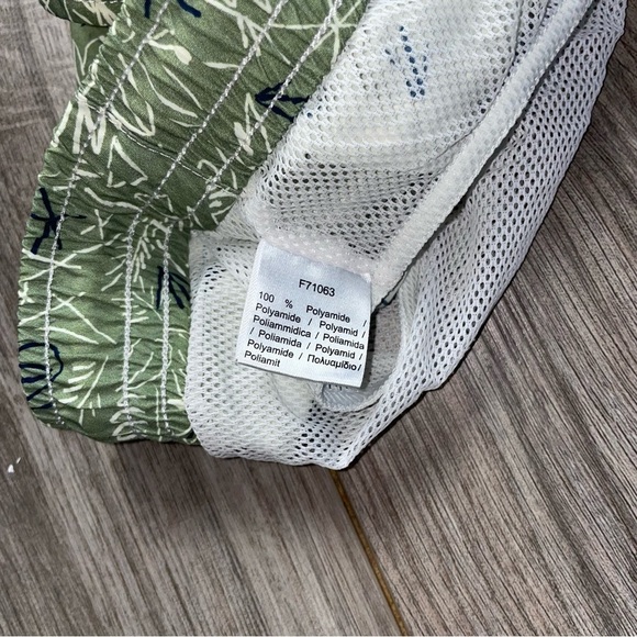 Lacoste  Men's Swim Shorts - Picture 8 of 8